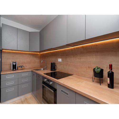 Apartment Konak - Two Bedroom Apartment with Terrace and Sea View