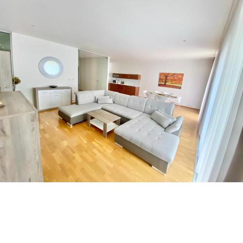 Apartment Korunni Dvur, 2 Free Parkings