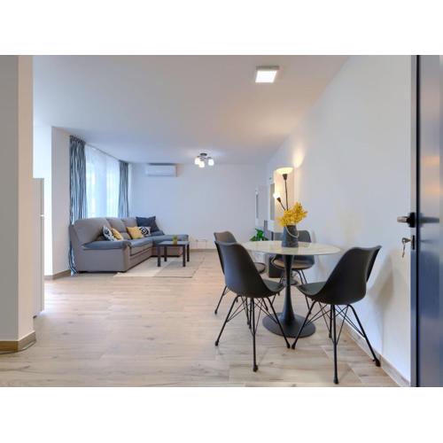 Apartment La Mar 2 by Interhome