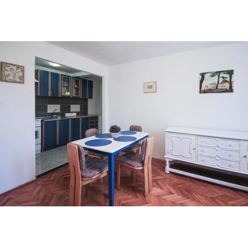 Apartment La Traviata with Parking