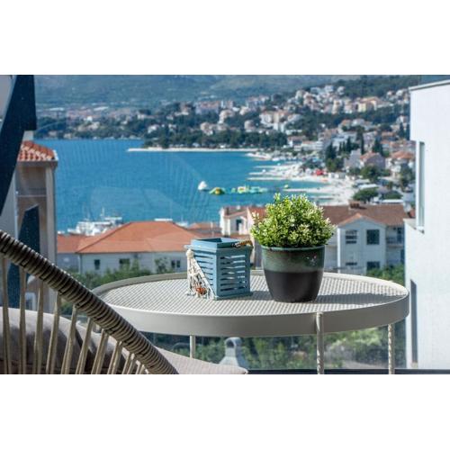 Apartment Ladan