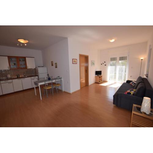 Apartment Lana 5 pers