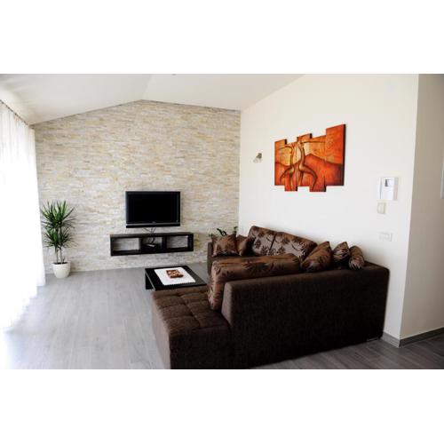 Apartment Lara