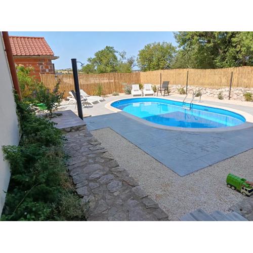 Apartment Laura - with PRIVATE swimming pool