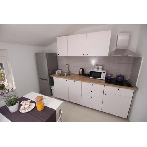 Apartment Lavanda ****