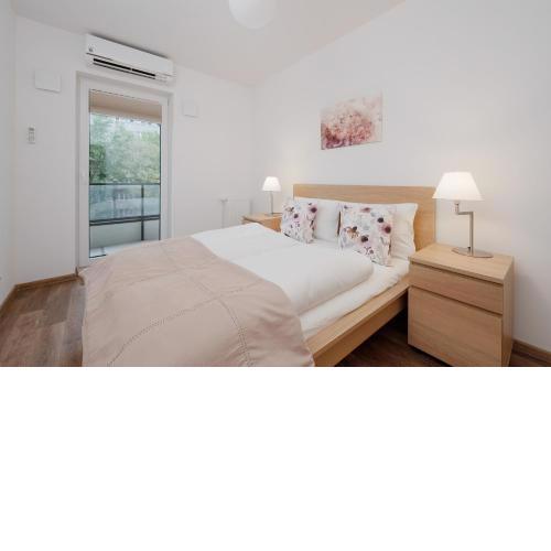 Apartment Legnicka Wroclaw with PARKING by Noclegi Renters