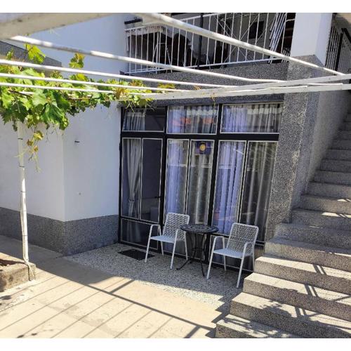 Apartment LEMONA