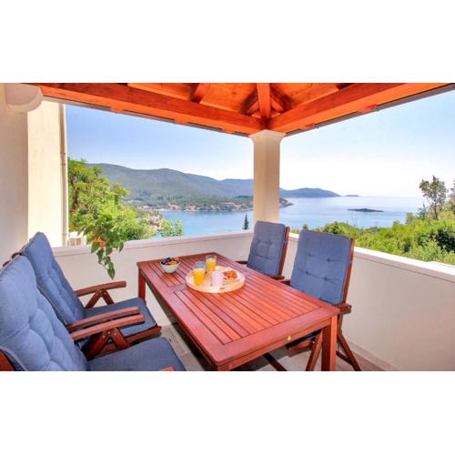 Apartment Levanat