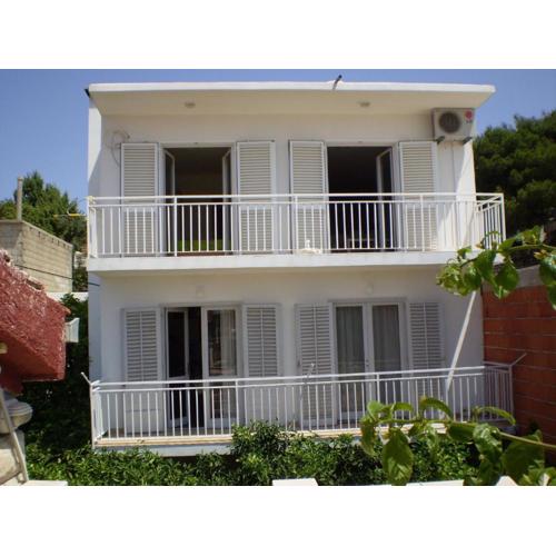 Apartment Ljilja
