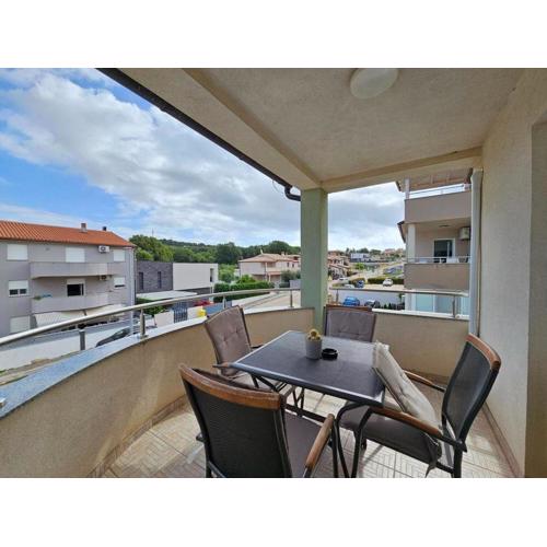 Apartment Ljube