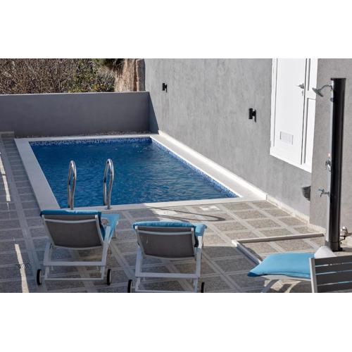 Apartment Lotte with private pool in the city center!