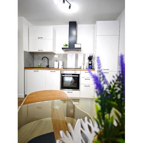 Apartment L&T