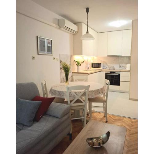 Apartment Luciana - near city centre
