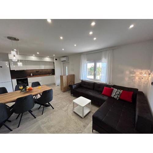 Apartment Lux