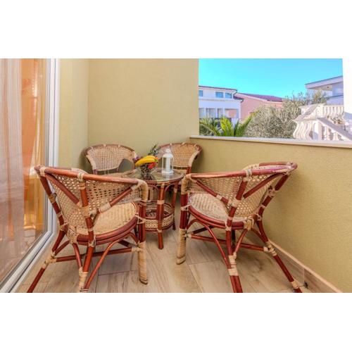 Apartment Mahnet