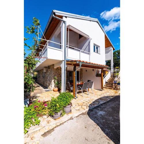 Apartment Maia Lena for family