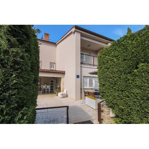 Apartment Maja 2379