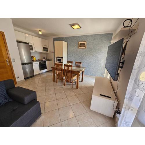 Apartment MAJA Podstrana-Split