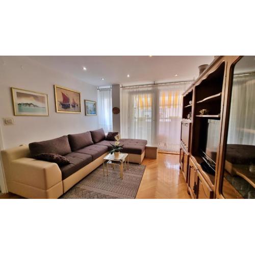 Apartment Maja