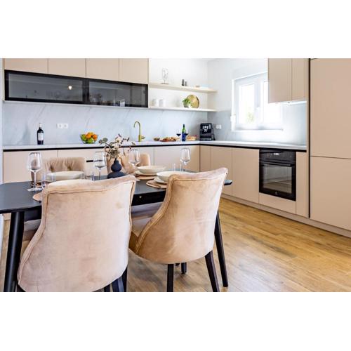 Apartment Makar Residence J