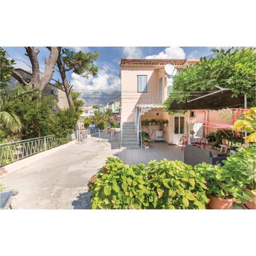 Apartment Makarska Lxxxi