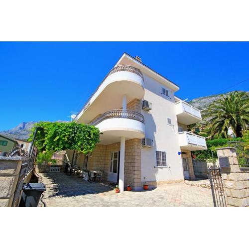 Apartment Makarska M&I, FREE PRIVATE PARKING