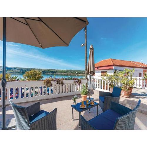 Apartment Marjan