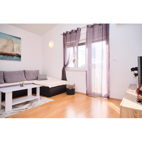Apartment Mark by Litto