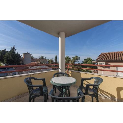Apartment Martinuzz With Sea View