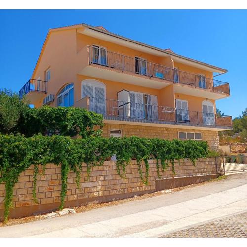Apartment Matic Ograde