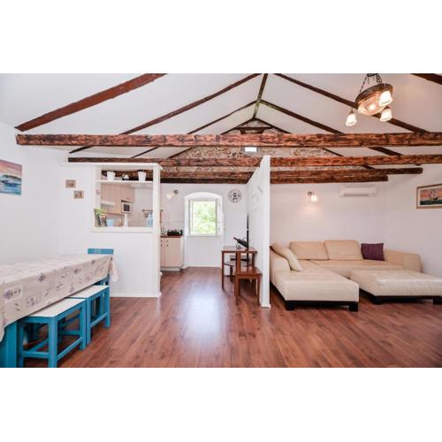 Apartment Mediterranean