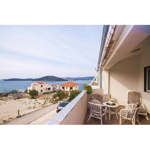 Apartment Meri Razanj with Sea View