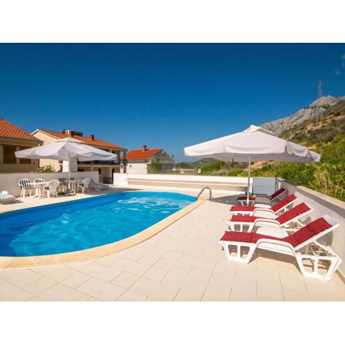 Apartment Meridiana-5 by Interhome