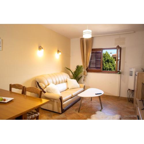 Apartment Midea