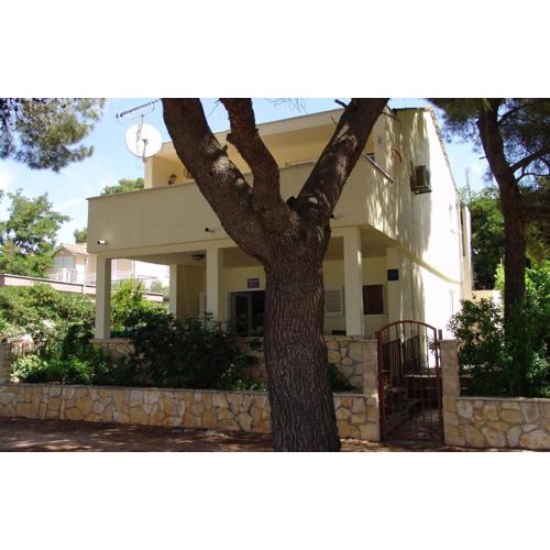 Apartment Mihalj Jadrija-Ground Floor