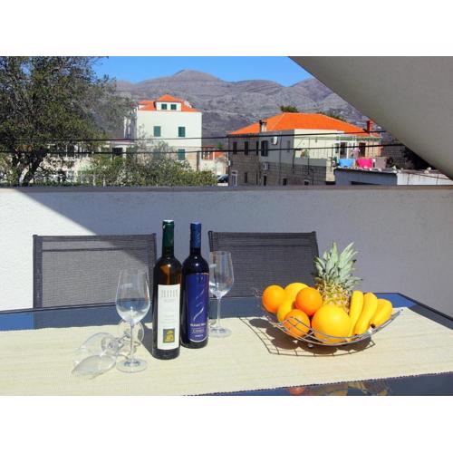 Apartment Milenka - Four Bedroom Apartment with Terrace