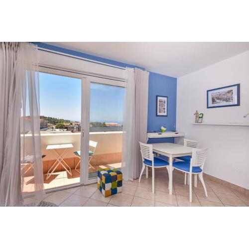 Apartment Mirna