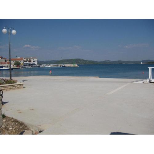 Apartment Mit Terrasse Direkt Am Meer