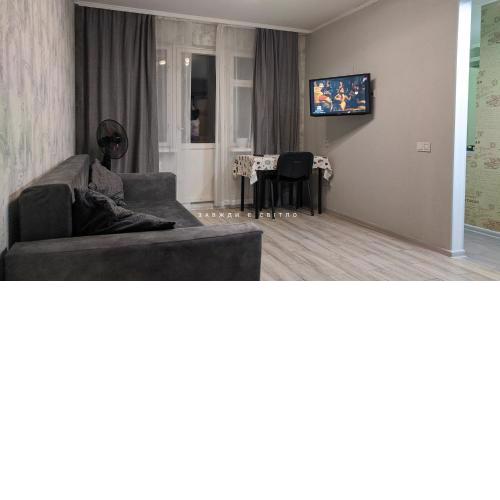 Apartment near city center on Peremohy Avenue 46