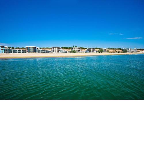 Apartment near the sea