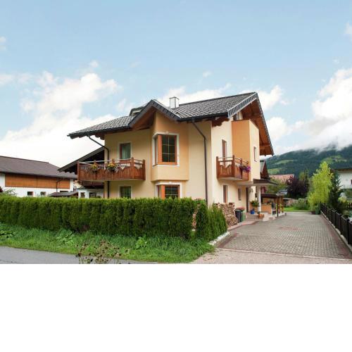 Apartment near the ski area in the Salzburg region