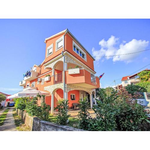 Apartment Nino-3 by Interhome