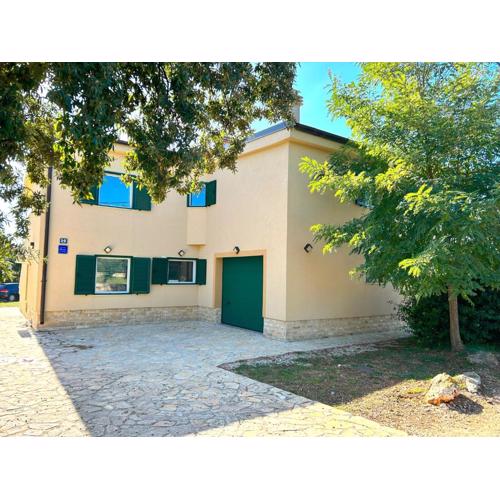Apartment Novak Vir