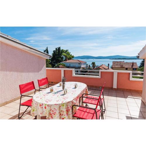 Apartment Obala Kralja Tomislava Iii