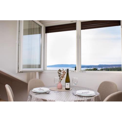Apartment Olive with wonderful sea view - 500 m from beach