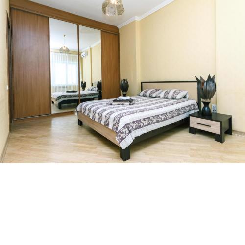 Apartment on Khreshchatyk