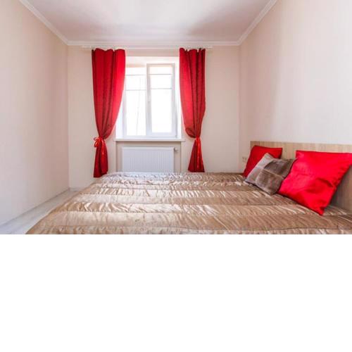 Apartment on Staroyevreyska 26