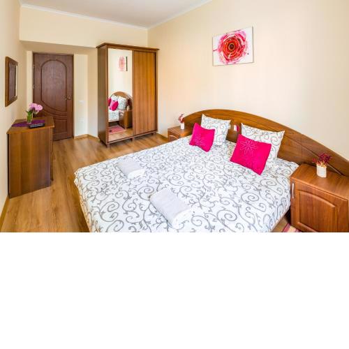 Apartment On Yana Zhizhky