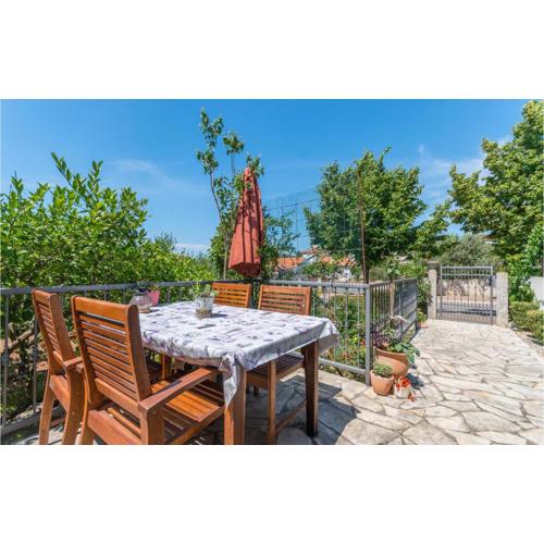 Apartment Pakostane Kraljice Jelene