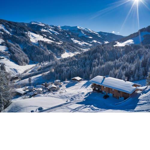 Apartment Panorama Chalet Tirol by Interhome